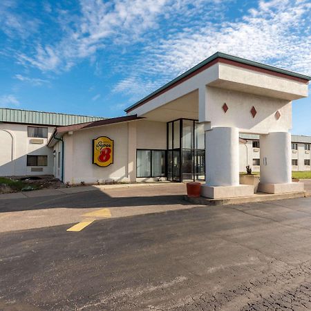 Готель Super 8 Cleveland Норт-Риджвілл Екстер'єр фото